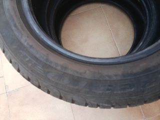 Neumáticos 185/60 R15 seminuevos
