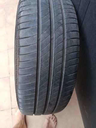Neumático 225/65R16C
