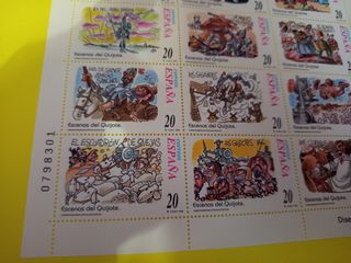 Dos hojas sellos Quijote Correos
