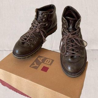 YAB stivaletti uomo Verdone marrone allacciati