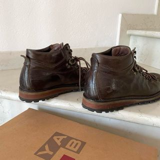 YAB stivaletti uomo Verdone marrone allacciati