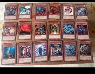 Lotto carte Yu-Gi-Oh! 
