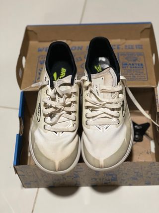 Clavos Brooks XC Blancos y Amarillos