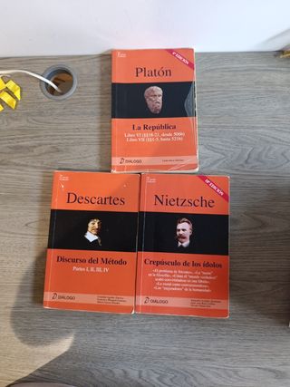 Colección de libros de historia de la filosofía 