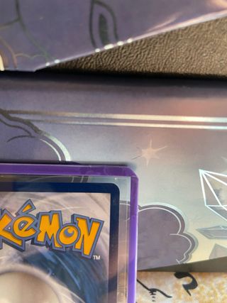 Carta Pokémon Urshifu Golpe Brusco VMAX TG19/TG30
