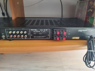 Rotel RA-820 Amplificador Estéreo Integrado