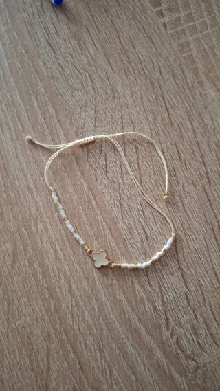 Pulseras con tréboles