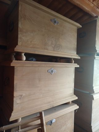 Arcas de madera hechas a manoTABLONES DE UNA PIEZA