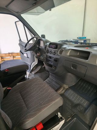 Mercedes-Benz Sprinter 2000