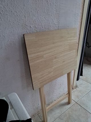 Mesa plegable de madera
