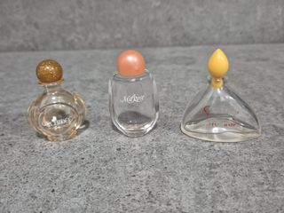 Set di bottiglie di profumo in miniatura Yves Rocher