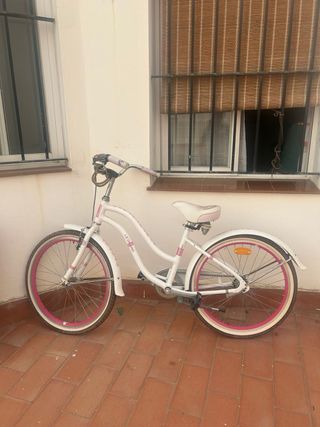 Bicicleta Le Grand Blanca y Rosa