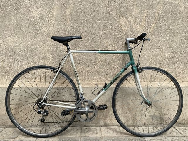 Bicicleta de carretera AMIST
