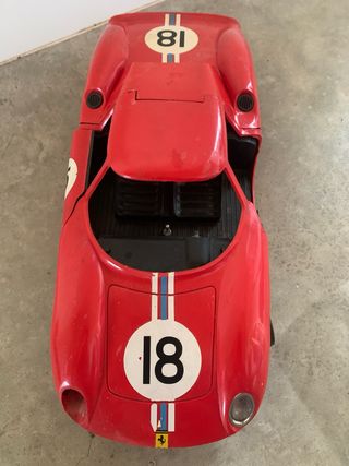 Ferrari Coche XL Paya Antiguo Rojo para piezas
