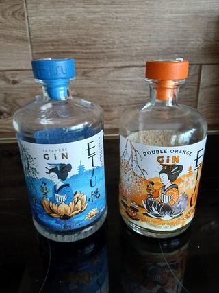 Bottiglia Gin Etsu & altro vuote da collezione.
