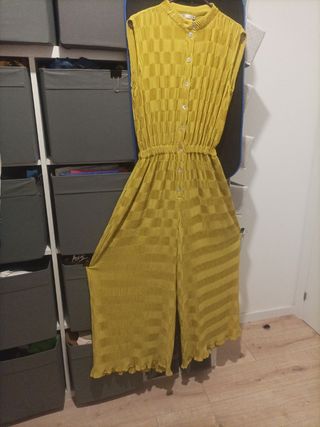 Peto pantalón amarillo