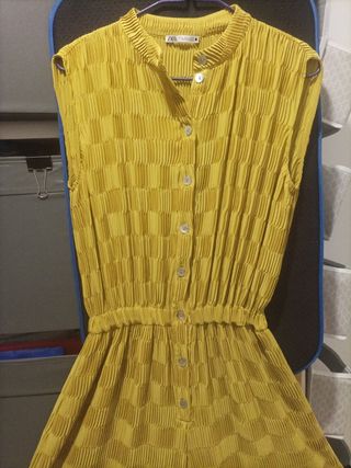 Peto pantalón amarillo