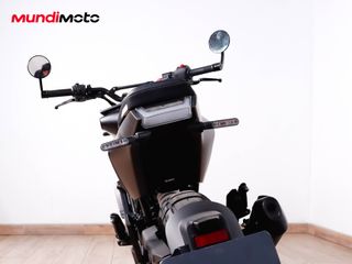 HUSQVARNA SVARTPILEN 401 