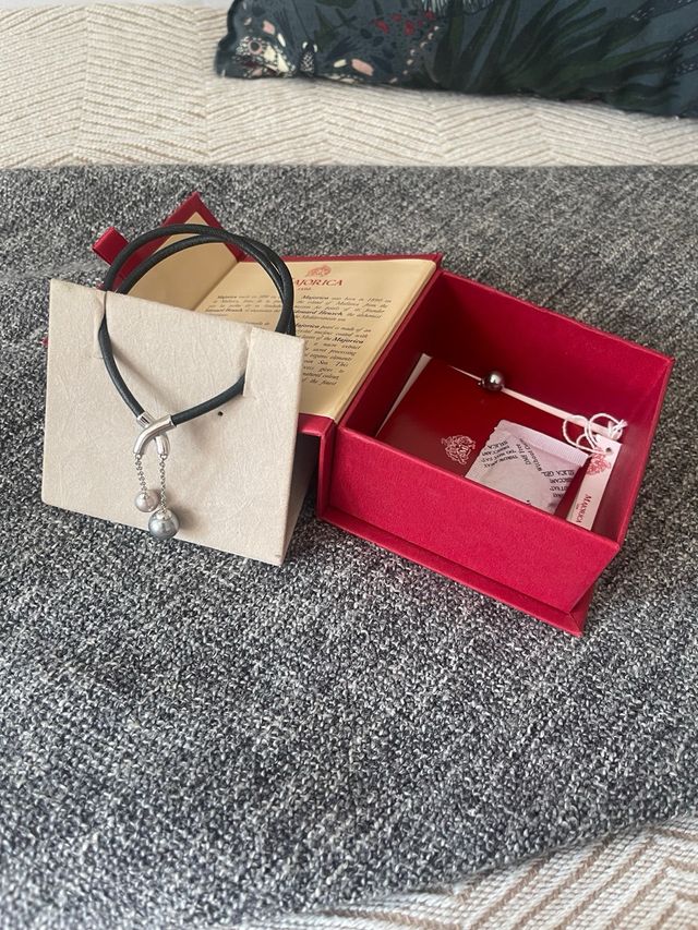 Collar Majorica con perlas y cierre plateado