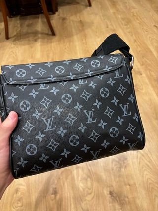 Bandolera Louis Vuitton Negra