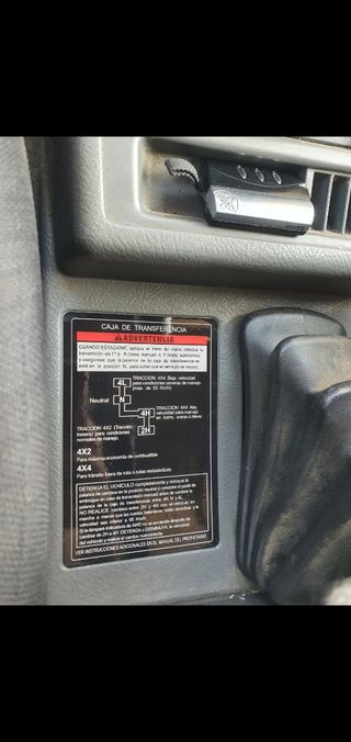 Suzuki Vitara Pegatina y Clip Capo