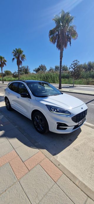 Ford Kuga 2.5 AUT. PHEV ST-LINE X 225 CV.