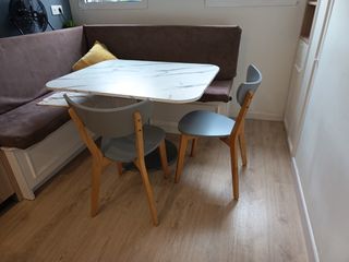 2 sedie ergonomiche in legno