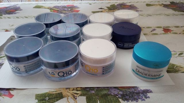 12 Tarros vacíos para cremas