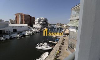 Piso en venta en Santa Margarida en Roses