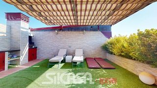Ático en venta en El Nido-Las Fuentes en Parla