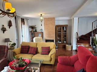 Casa pareada en venta en Olías del Rey
