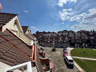 Casa adosada en venta en Trobajo del Camino en San Andrés del Rabanedo