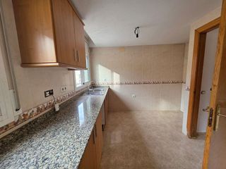 Casa adosada en venta en Centro en Roda de Barà