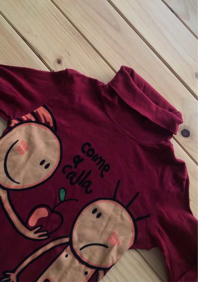 Camiseta T.M con cuello alto 100%algodón