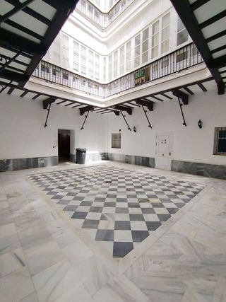 Ático en venta en La Caleta - La Viña en Cádiz