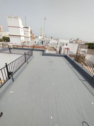 Ático en venta en La Caleta - La Viña en Cádiz