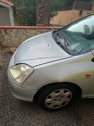 Honda Civic Plata 
