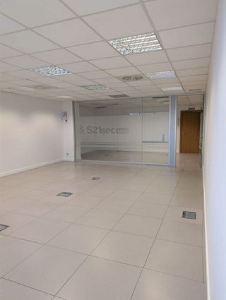 Oficina en alquiler en Orcoyen