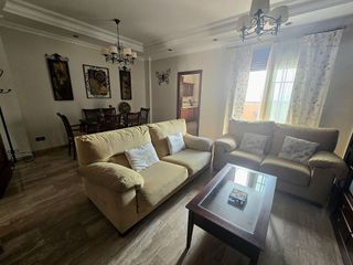 Casa adosada en venta en Morón de la Frontera