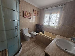 Casa adosada en venta en Morón de la Frontera