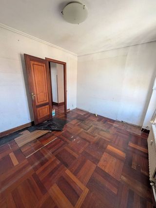 Piso en venta en Alisal - Cazoña - San Román en Santander