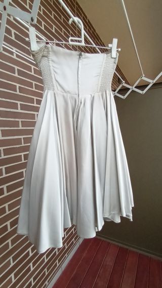 Vestido fiesta gris perla Talla 38