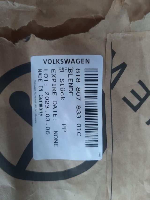 Embellecedor Audi A5 8T880783301C