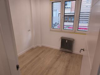 Piso en venta en Centro en Gijón