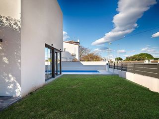 Casa pareada en venta en Empuriabrava en Castelló d´Empúries