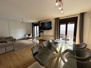 Chalet en venta en Cintruénigo