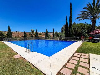 Casa adosada en venta en El Faro de Calaburra - Chaparral en Mijas
