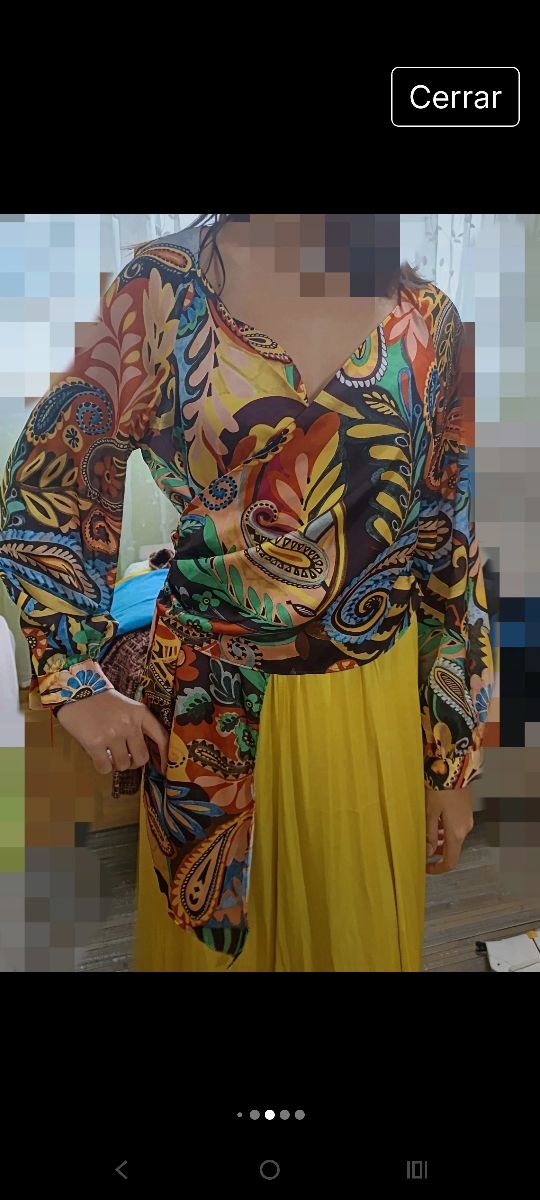 Blusa Zara manga larga estampada