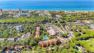 Piso en venta en Elviria en Marbella