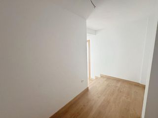 Piso en venta en San Luis en Almería